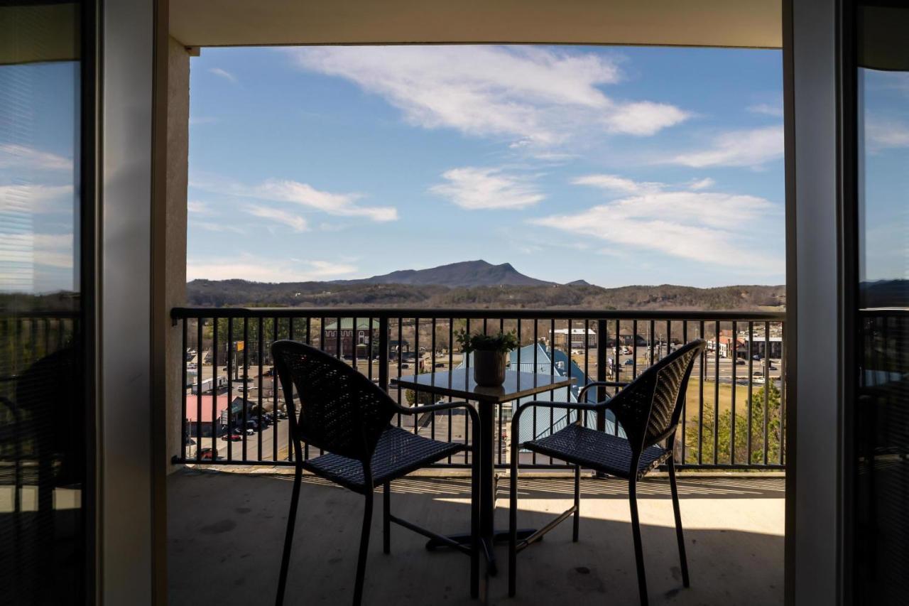 Apartamento Mvc - Unit 1505 - Bearly Available Pigeon Forge Exterior foto